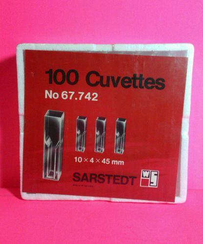 100 Plastic Cuvettes 10x4x45 mm