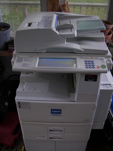 Savin 4035SP, Makes Copies, Works