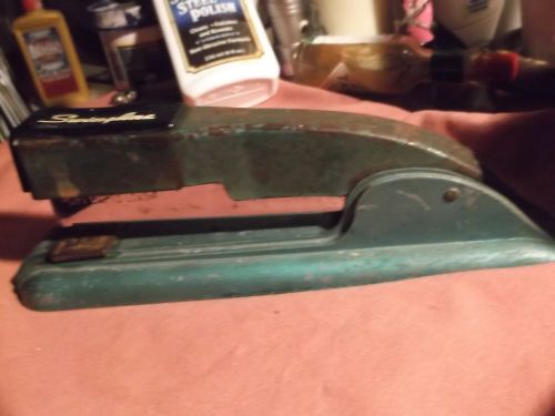 VINTAGE SWINGLINE STAPLER (GREEN) 24246489-226779