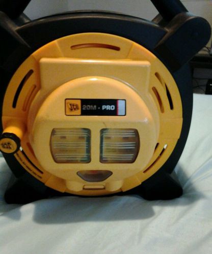 JCB 20M - PRO Industrial Retractable Cord Reel &gt;EUROPEAN ELECTIC MODEL&lt;