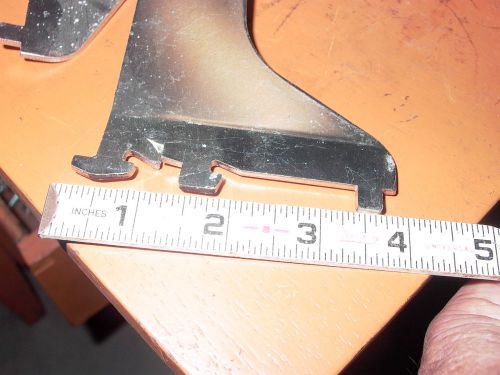 LOY OF TWELVE PLATED STEEL OFF SET SHELF BRACKETS