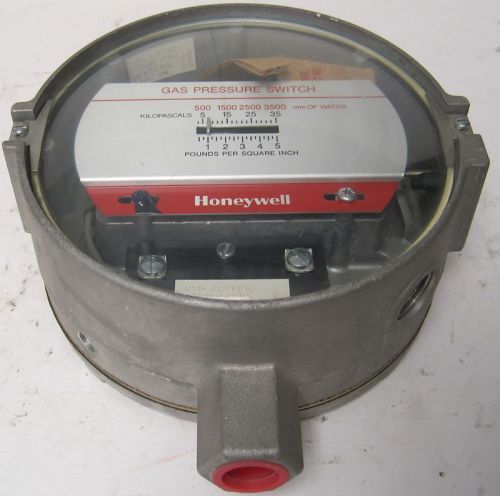 Honeywell Gas Pressure Switch Type C437E 1020 NNB