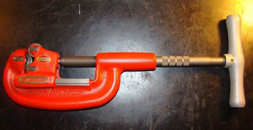 RIDGID, 2A, Heavy Duty Pipe Cutter, 1/8&#034;- 2&#034; Pipe Capacity, 32820, /KT2/