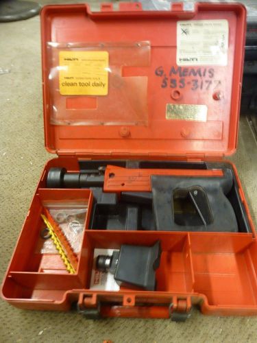 HILTI DX650 .27 CAL POWDER ACTUATED FASTENER,IN ORIGINAL CASE WITH EXTRA