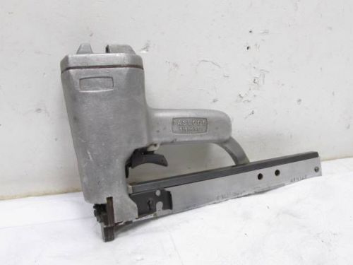 Paslode Signode Mustang 92000 Air Pneumatic 3/16&#034; Crown Stapler 1/4&#034; - 1&#034;  16GA?