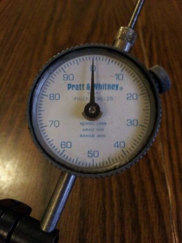 Vintage PRATT &amp; WHITNEY DIAL INDICATOR Model No. J299, Range .200&#034;, .001 grad.