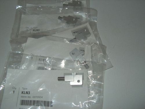 LOT OF 5 TURCK SENSOR CLAMPS KLN3 **NEW**