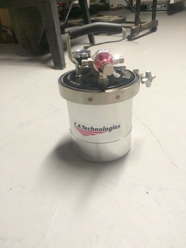 Brand new, unused CA Technologies &#034;BANDIT&#034; 2 Qt. paint pressure pot