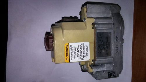 Honeywell VR8205M2419 FURNACE NATURAL GAS VALVE VR8205M  Lennox