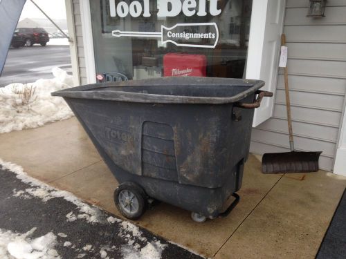 Tilting trash cart. Large