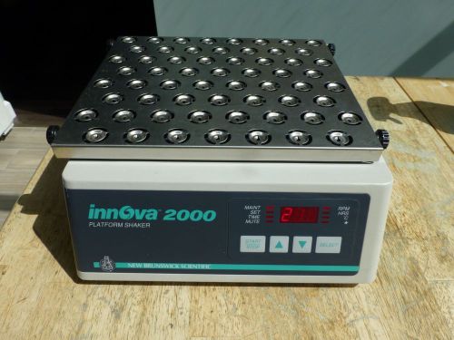 New Brunswick Scientific Innova 2000 Platform Shaker  EXCELLENT