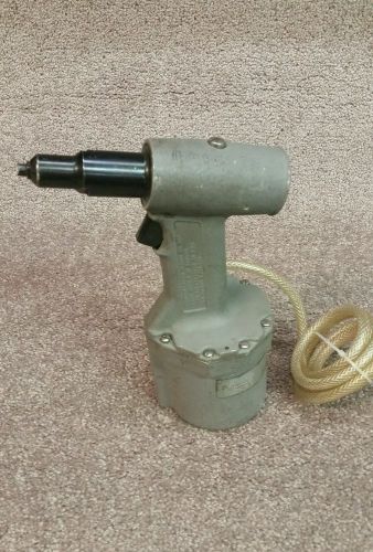 POP EMHART STANLEY  PRG540   HYDRAULIC PNEUMATIC RIVETING TOOL