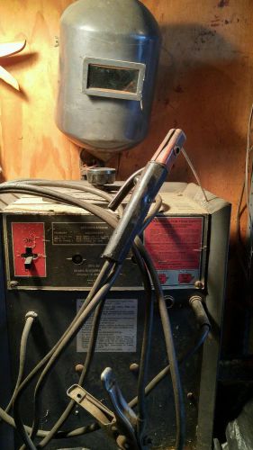 Sears Craftsman Dual Range 230 Amp. Welder with Welder&#039;s hat