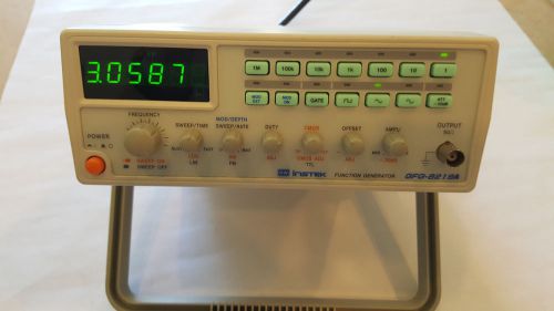 Instek GFG-8219A Function Generator with GCV Function, AM/FM Modulation