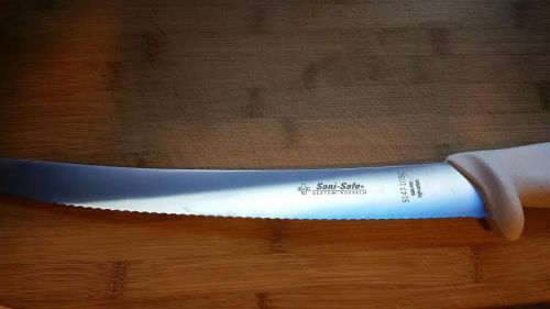 10-inch, curved bread knife #s147-10sc. sanisafe by dexter russell. nsf rated for sale