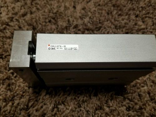 SMC PNEUMATIC SLIDE CYLINDER  NEW WITHOUT BOX CXSJL32TN-30