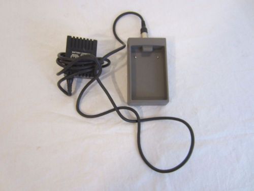 SOKKIA EDC19 CHARGER FOR SOKKIA STATION AND SOKKIA CDC11 CHARGER UNTESTED!!!!!