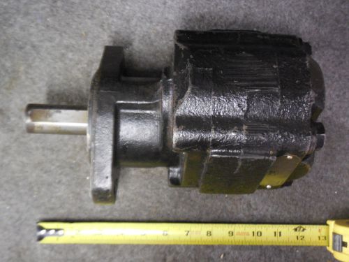 NEW CTR HYDRAULIC PUMP # 100022