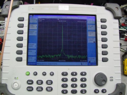 Agilent E7495A Antenna / Spectrum Analyzer 10 MHz-2.5 GHz with canvas carry case