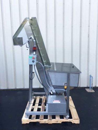 Cap-L Stainless Steel Cap Hopper-Elevator Incline Conveyor