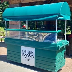 CAMBRO CRUISING CAFE