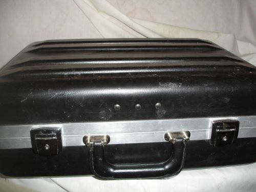 Chicago Case Company Attache Case W/Key