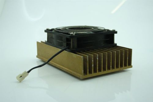 Heat Sink Mount Cooling Ribs Heatsink ~20cm x ~12.5cm x ~8cm /w Fan 24V/0.3A