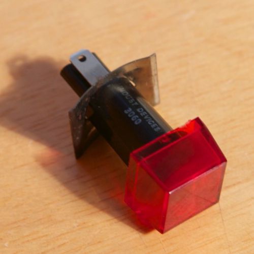 Square Panel Mount Incandescent Lamp Indicator Light - 6V 1/2” Red B3060D1