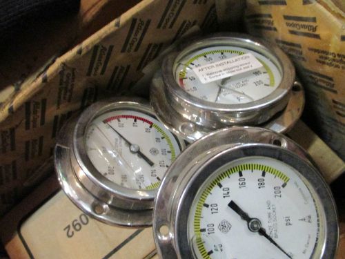 2-1/2&#034; X 200#,1/4 NPT LIQUID FILLED GAUGE MAX INLET PSI 3000,3 GAUGES FOR ONE $