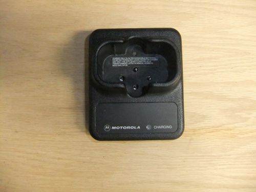 Motorola Charger HTN9046D for SP10, SP21, MV, MU 2-way Radios - no transformer