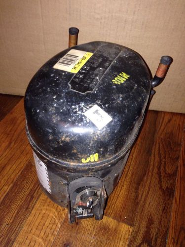 New Tecumseh Ak130At-004 Ac Compressor 3/4 Hp