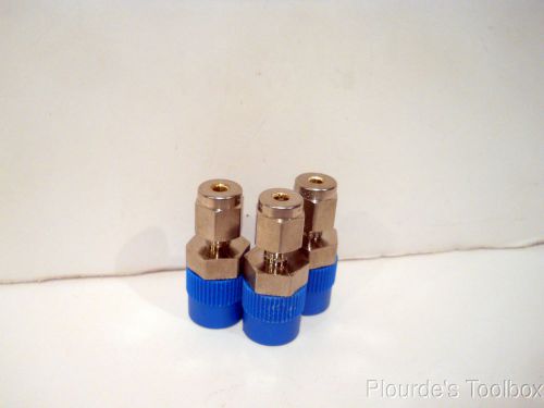 New Lot of (3) Swagelok SS 1/8&#034; Tube x 1/4&#034; Male NPT Connectors, SS-200-1-4