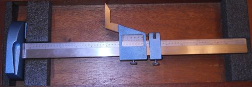 Brown &amp; Sharpe Height Gage #587