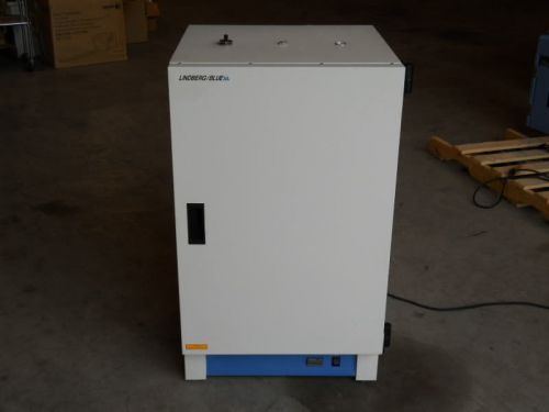 Lindberg / Blue M Incubator GI200A