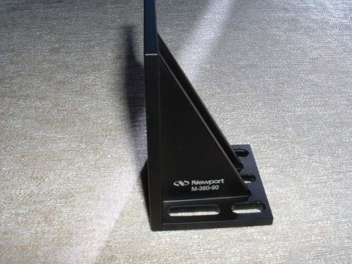 Newport Optics, 90 degree Angle Bracket w Slotted Faces (M-360-90)