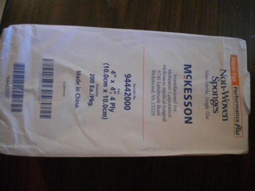 NIP: McKesson Non-Woven, Non-Sterile, Pkg of 200ea Sponges 4 x 4&#034; - 4 ply