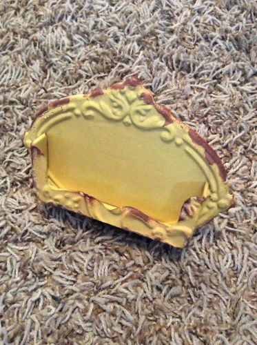 New Vintage Rustic Style Look YELLOW FLOWER Desktop Metal Business Card Holder