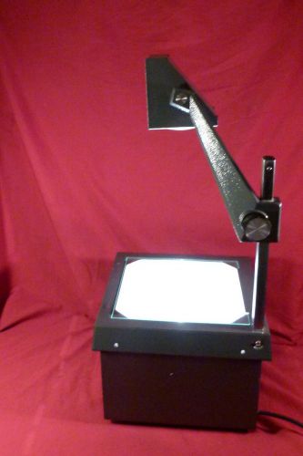 EIKI OVERHEAD PROJECTOR #3850A W 2 BULBS