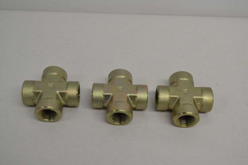 LOT 3 NEW PARKER 1/2IN NPT STEEL CROSS PIPE FITTING D378635