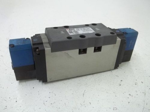 SMC VSS8-8-FJG-D-3EZ-V1 SOLENOID VALVE *USED*