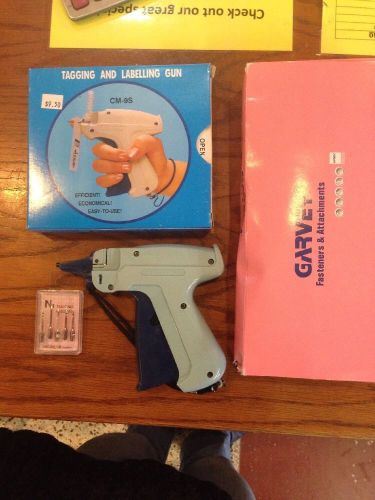 Arrow 9S Price Tag Gun +6 Needles Box Barbs  Dennison Style Tagging  Attacher