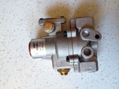 H15AB-1 BASO  Safety GAS VALVE CONTROL FFD FSD 3/4&#034; X 3/4&#034; PILOT OUT