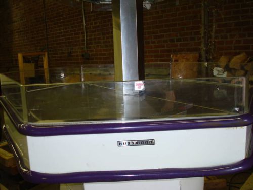 Hussmann Heated Octagon Display Hot Food Merchandiser