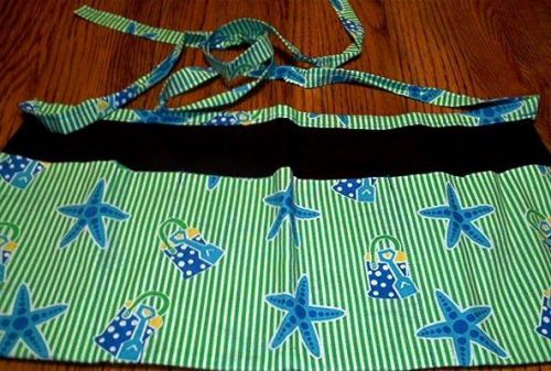 WAITRESS APRON BEACH PAILS AND STARFISH