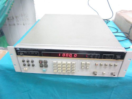 HP 3325A SYNTHESIZER/FUNCTION GENERATOR