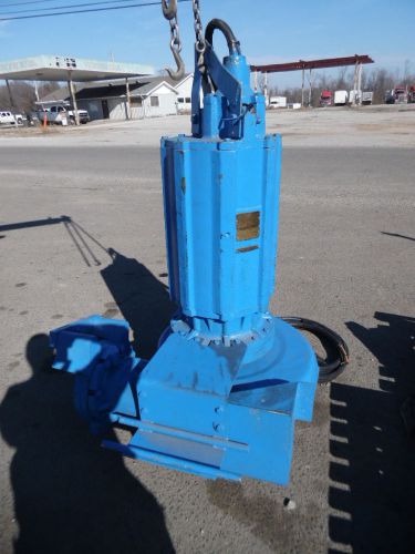 GOULDS MORRIS SUBMERSIBLE PUMP, 5315500B, W/ RELIANCE 125 HP MOTOR, REBUILT