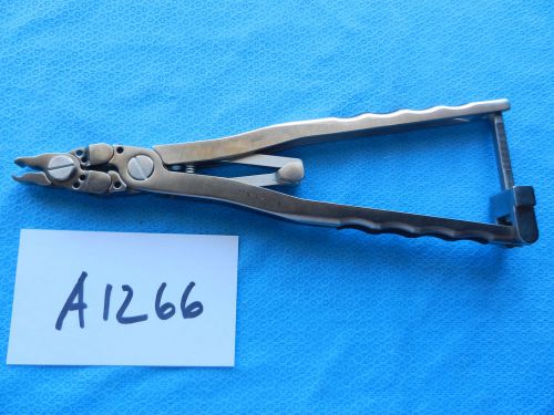 Zimmer DePuy Surgical Orthopedic Ratcheting Rod Holder Crimper 565325