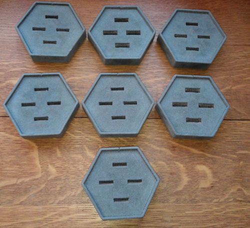 LOT OF 7 GRAY SUEDE RING DISPLAYS HEXAGONAL