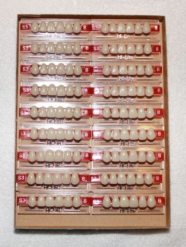 18 CARDS OF ACRYLIC UPPER ANTERIOR DENTURE TEETH!  HI-LITE S3   8