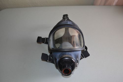 Vintage MSA model BM-13D-17 Full Face SCBA Respirator Gas Mask Military